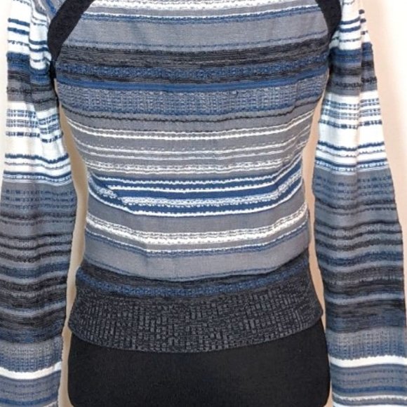 Free People Cropped Knit Long Sleeve Sweater SZ M - Picture 5 of 8